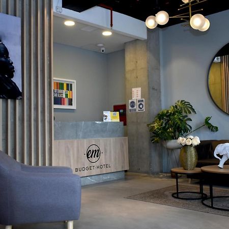 Em Hotel Corferias Embajada Americana Богота Экстерьер фото