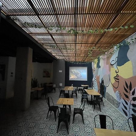 Em Hotel Corferias Embajada Americana Богота Экстерьер фото