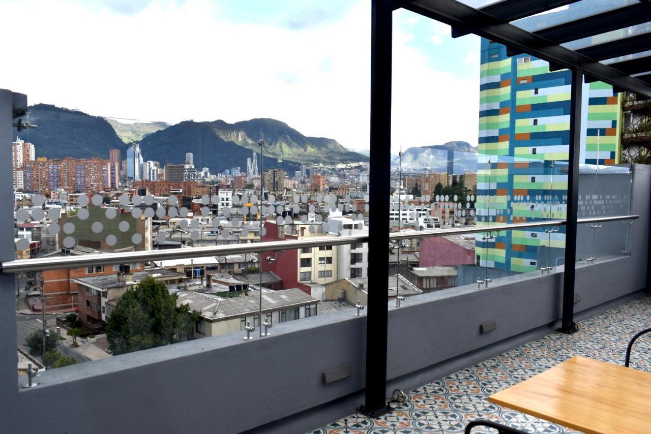 Em Hotel Corferias Embajada Americana Богота Экстерьер фото